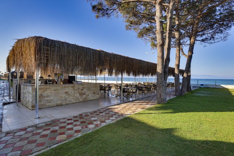 Kusadasi utazás Royal Beach Club