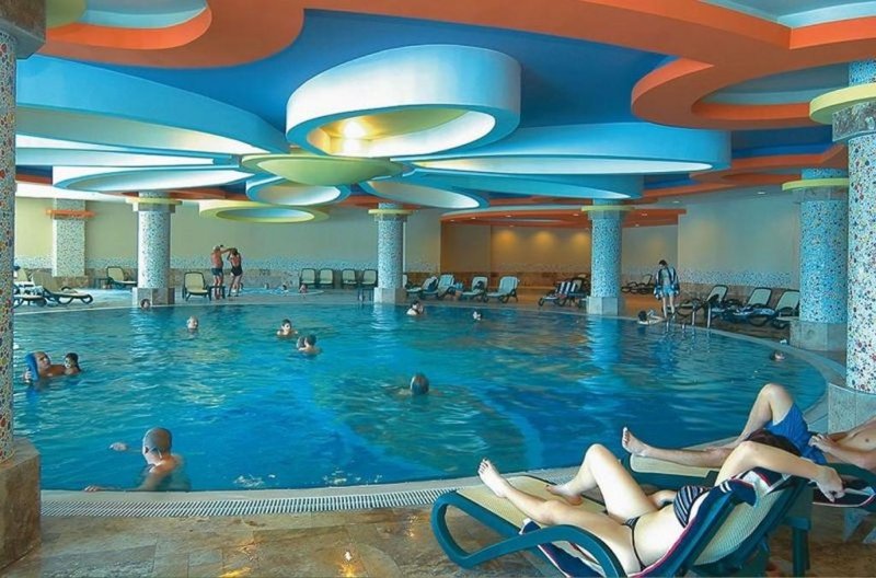 Antalya utazás Royal Wings