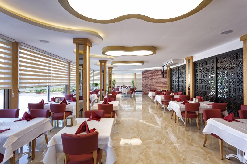 Alanya utazás Saphir Hotel & Villas