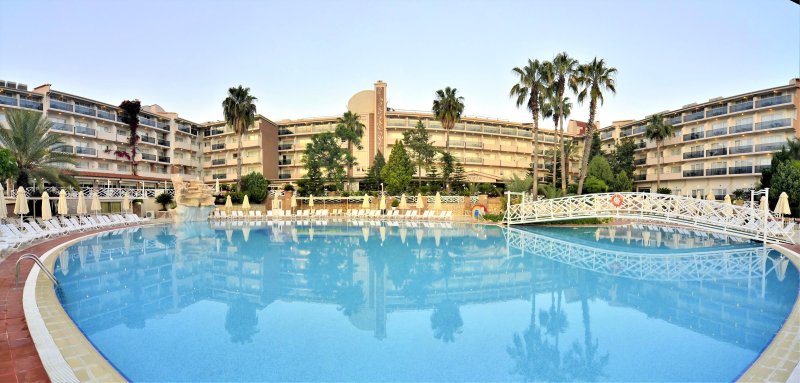 Side utazás Seaden Corolla