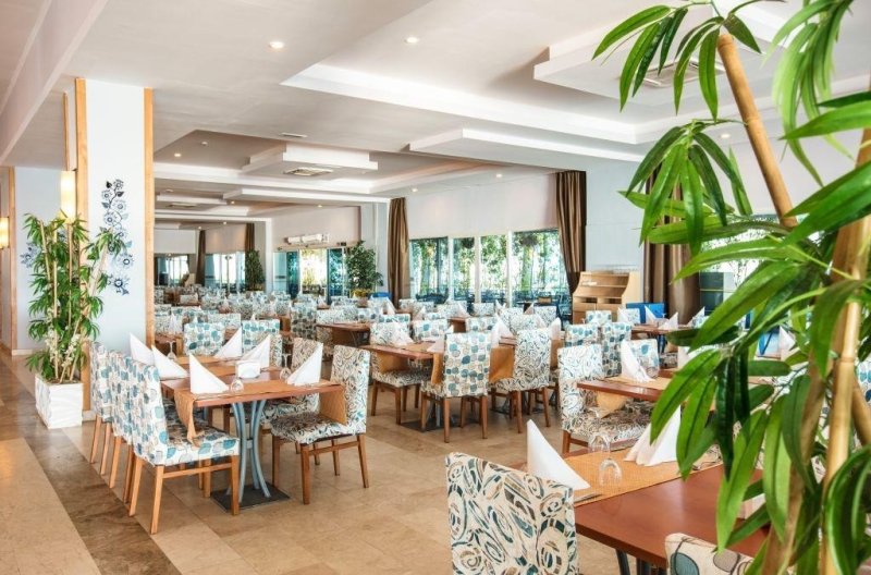 Kusadasi utazás Sealight Resort Hotel