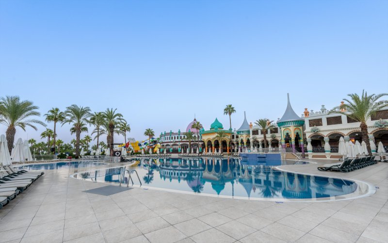 Side utazás Sentido Kamelya Selin