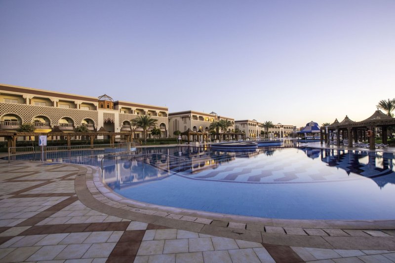 Hurghada utazás Sentido Mamlouk Palace Resort and Spa