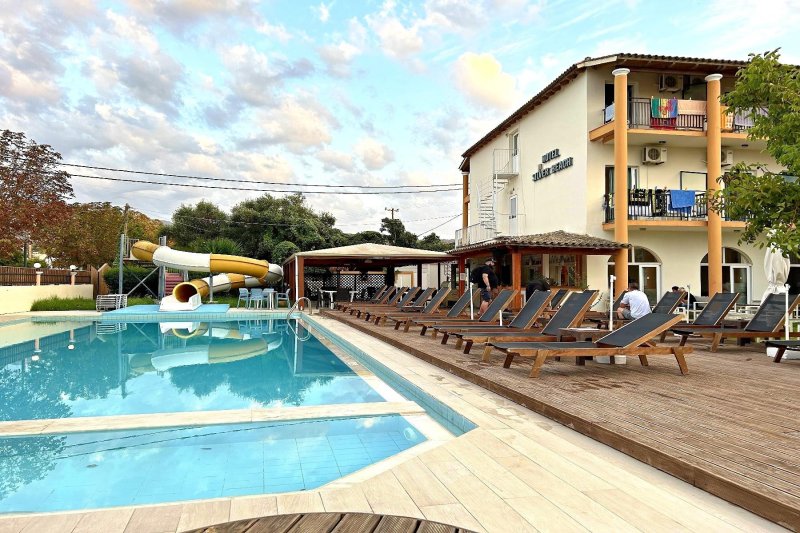 Korfu utazás Silver Beach