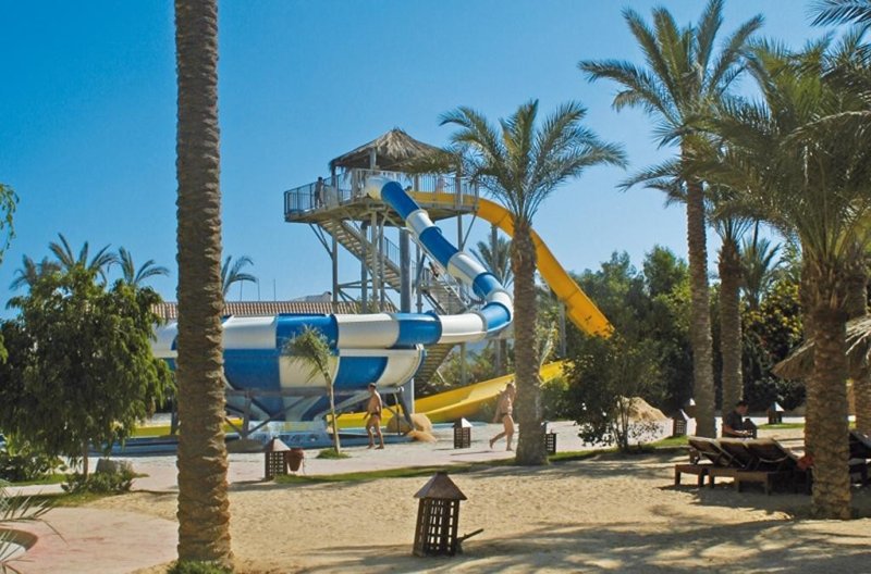 Hurghada utazás Sindbad Club