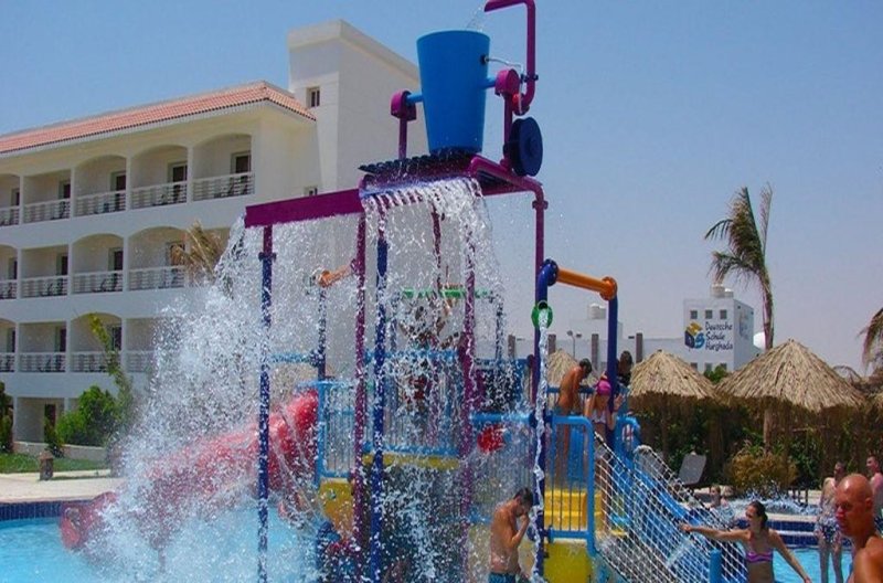 Hurghada utazás Sindbad Club