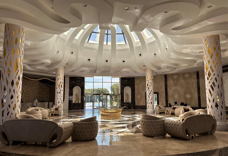 Marsa Alam utazás Sirena Beach Resort & Spa