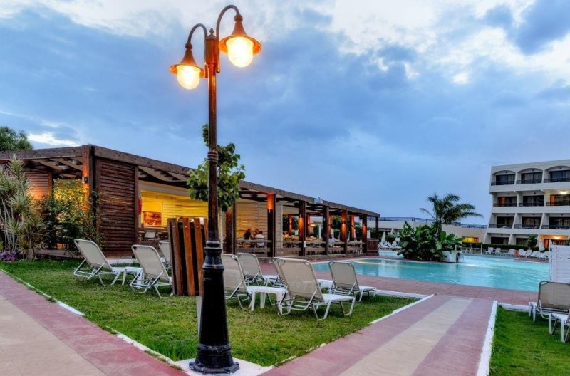 Rodosz Ixia utazás Sol by Meliá Cosmopolitan Rhodes