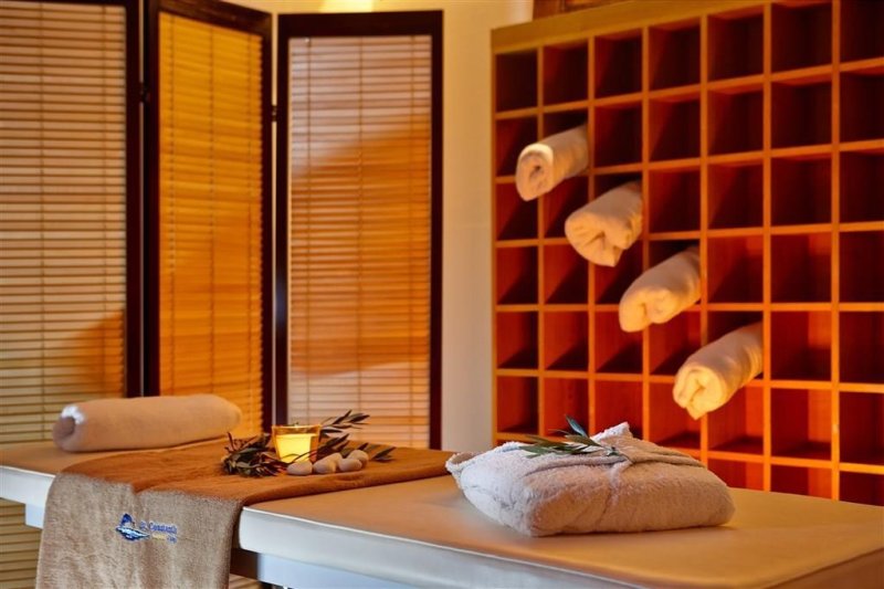 Kréta Gouves utazás St. Constantin