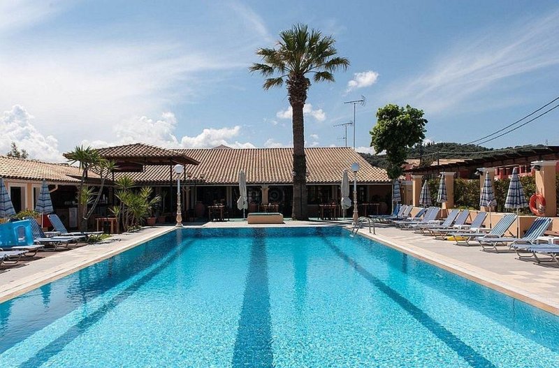 Korfu utazás Sun Gate