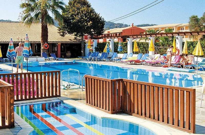 Korfu utazás Sun Gate