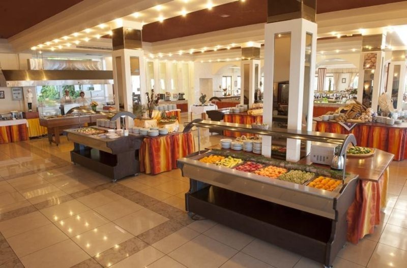 Rodosz Ialyssos utazás Sunshine Rhodes