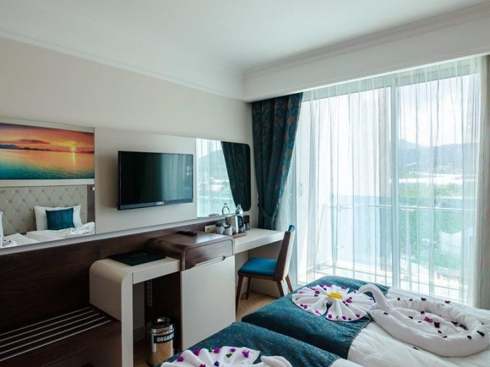 Alanya utazás The Lumos Deluxe Resort