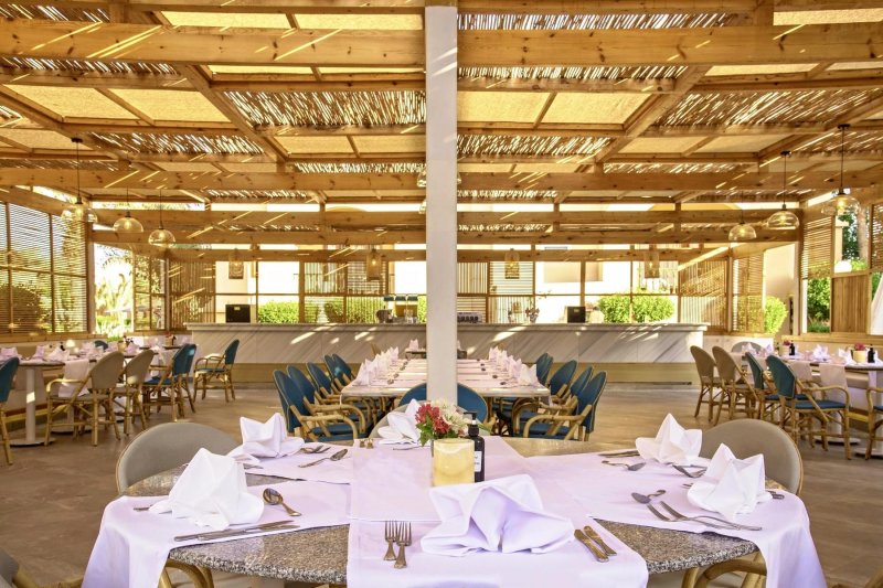 Hurghada utazás Three Corners Rihana Resort