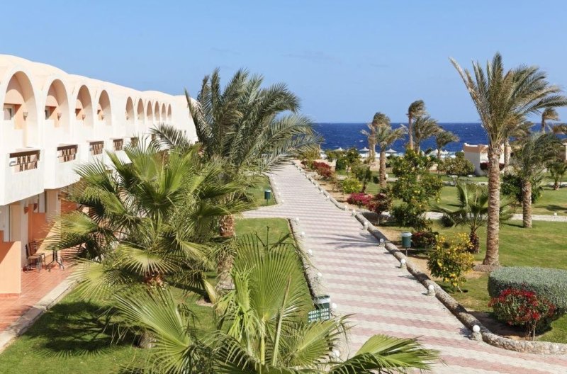 Marsa Alam utazás Three Corners Sea Beach