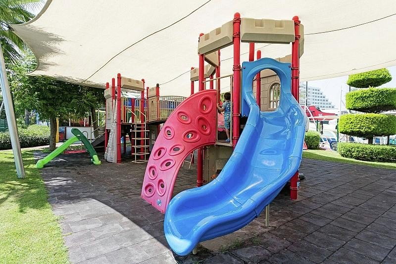 Antalya utazás Titanic Deluxe Lara