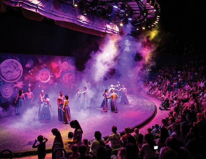 Antalya utazás Titanic Deluxe Lara