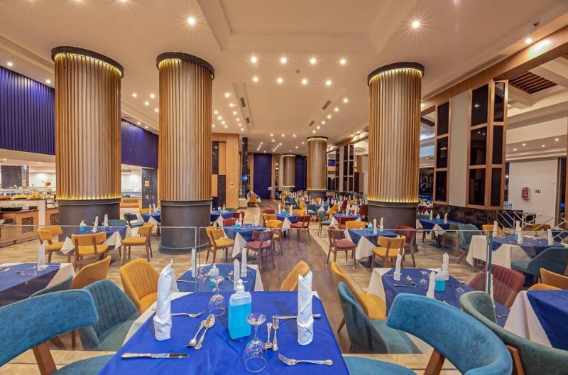 Hurghada utazás Titanic Resort & Aquapark