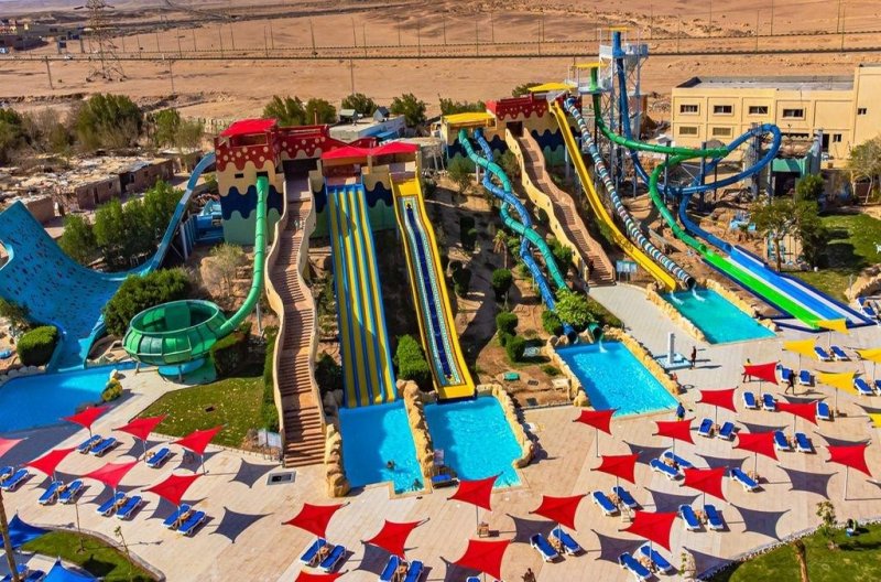 Hurghada utazás Titanic Resort & Aquapark