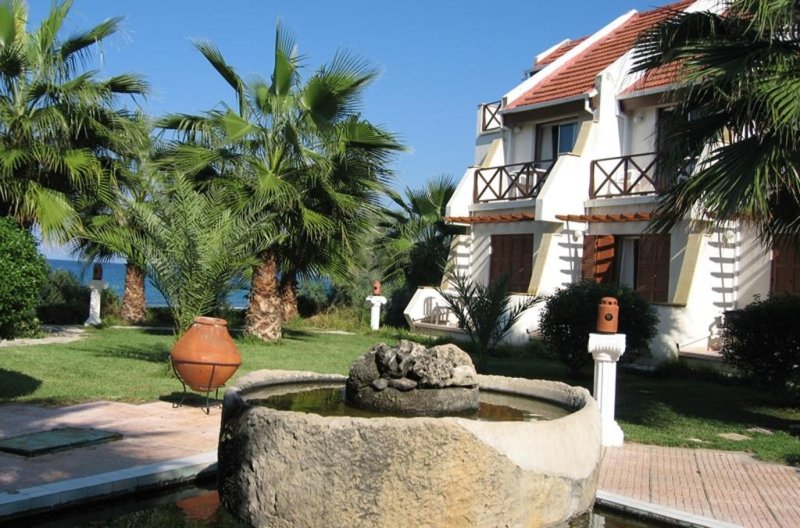 Észak-Ciprus utazás Topset Hotel