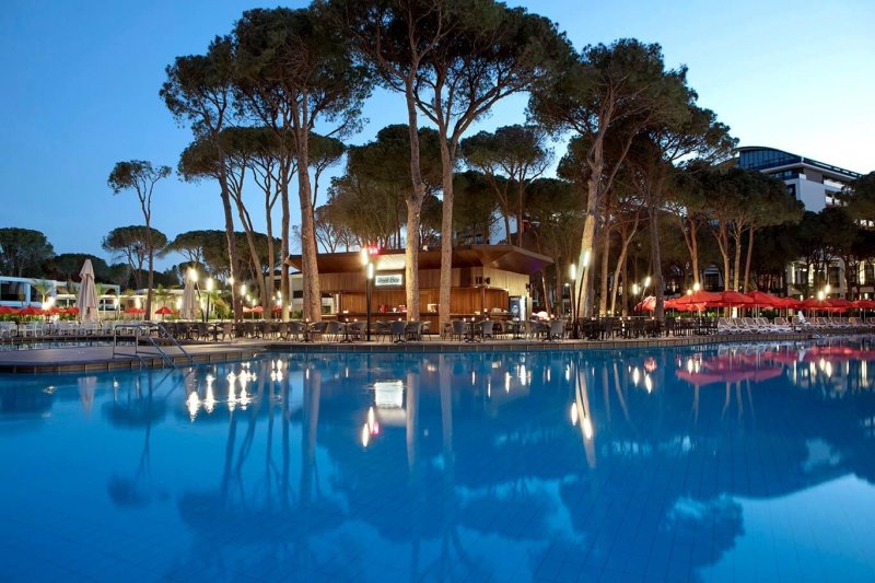 Antalya utazás Trendy Lara