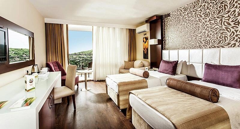 Kusadasi utazás Tusan Beach Resort