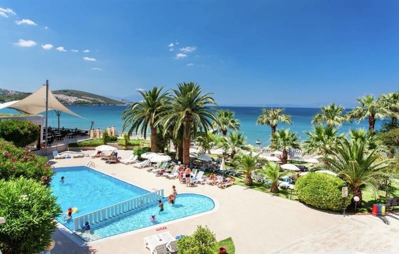 Kusadasi utazás Tusan Beach Resort