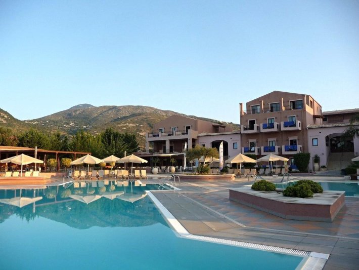 Kefalónia utazás Utopia Resort & Spa