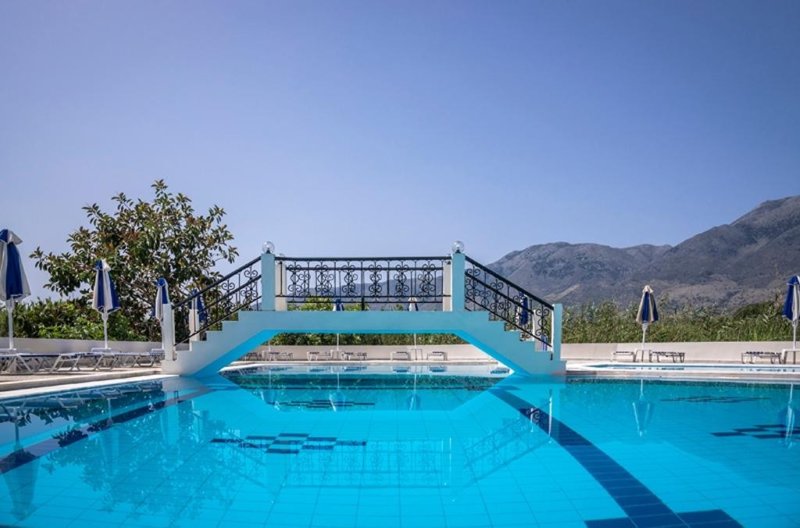 Kréta Georgioupolis utazás Vantaris Garden