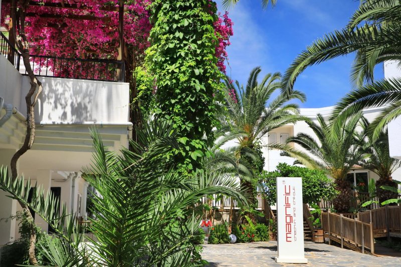 Bodrum utazás Very Chic Hotel 