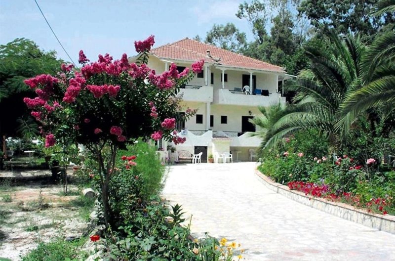 Lefkada-sziget utazás Villa Makis