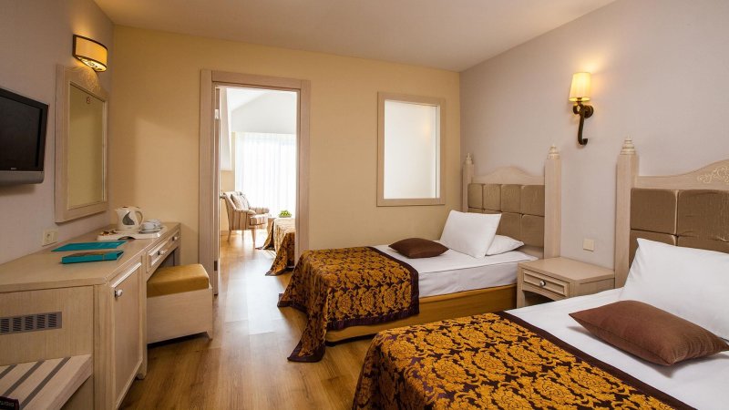 Side utazás Adalya Resort & Spa Adults Only