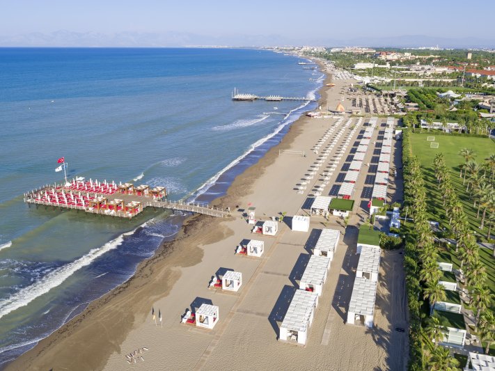 Belek utazás Adam & Eve