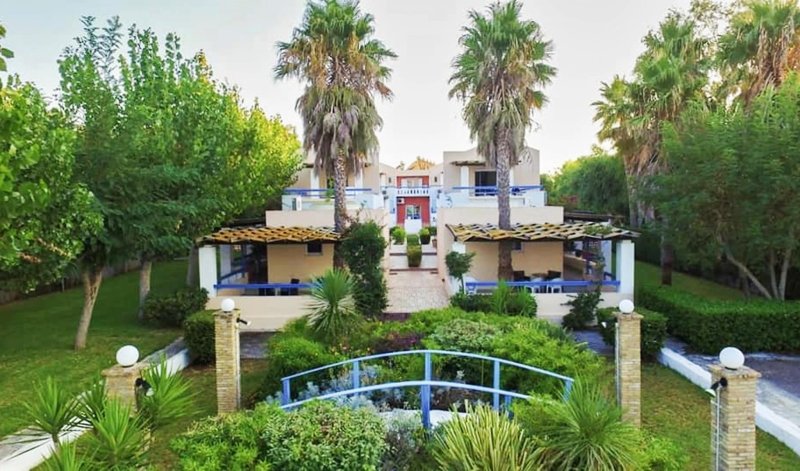 Peloponnészoszi-félsziget utazás Aithrio Hotel