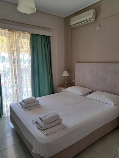 Lefkada-sziget utazás Akrogiali