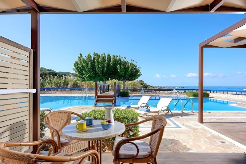 Peloponnészoszi-félsziget utazás Aldemar Olympian Village