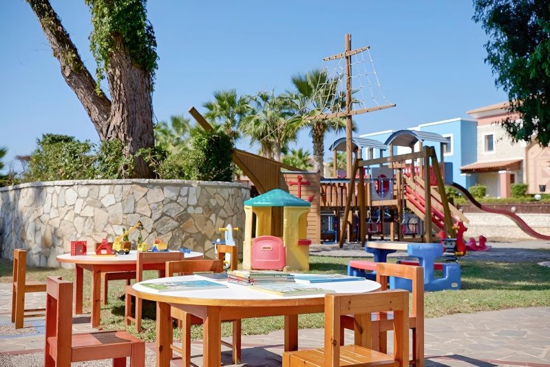 Peloponnészoszi-félsziget utazás Aldemar Olympian Village