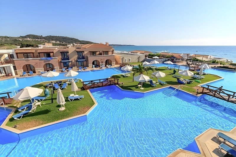 Peloponnészoszi-félsziget utazás Aldemar Olympian Village