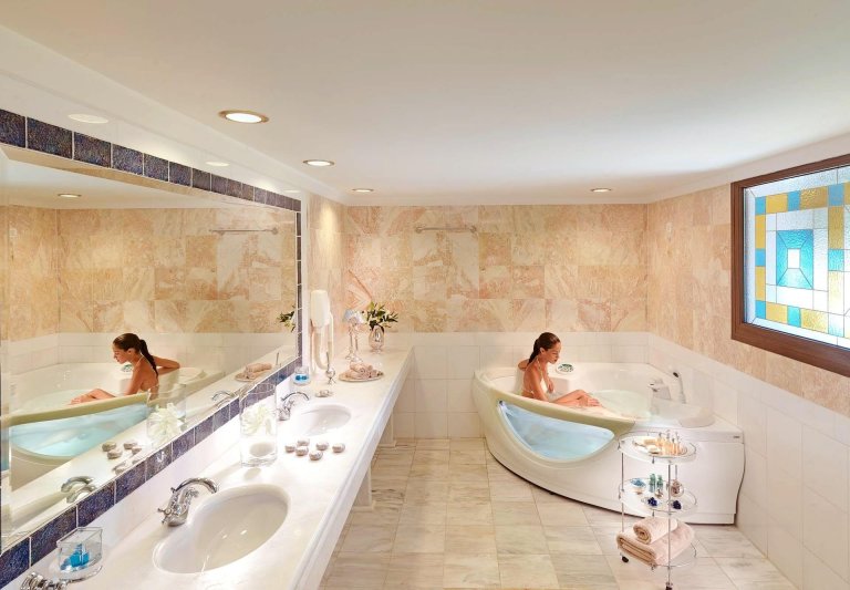 Peloponnészoszi-félsziget utazás Aldemar Olympian Village Suites