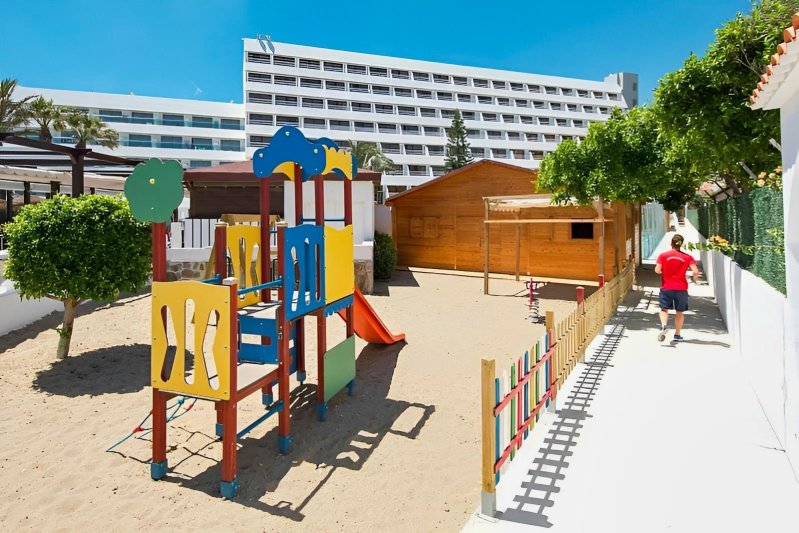 Costa de Almería utazás Alua Golf Trinidad