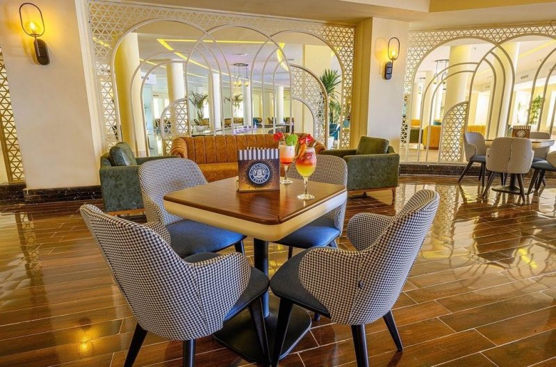 Hurghada utazás Amwaj Beach Club Abu Soma