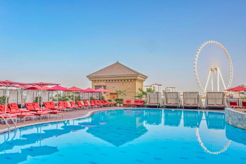 Dubai utazás Amwaj Rotana Jumeirah Beach