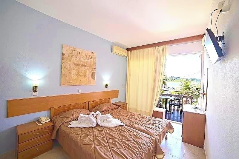 Korfu utazás Angela Beach