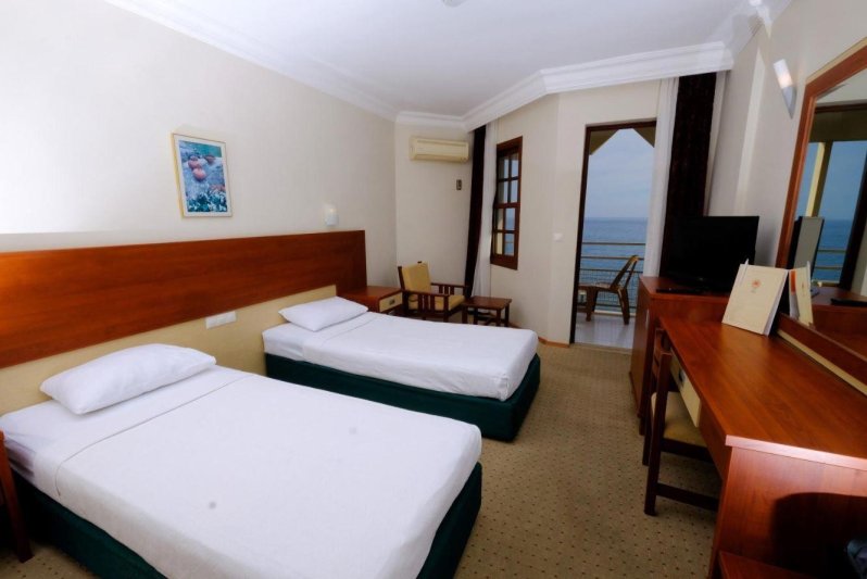 Alanya utazás Anitas