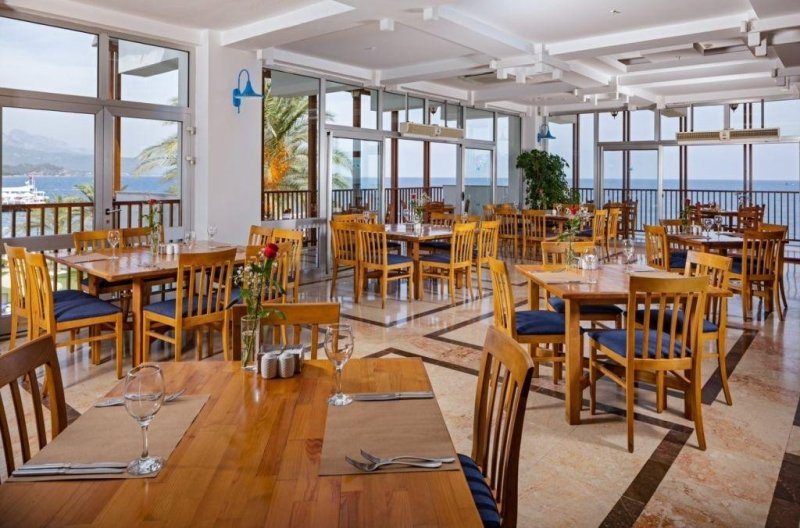 Kemer utazás Aqi Hydros Club