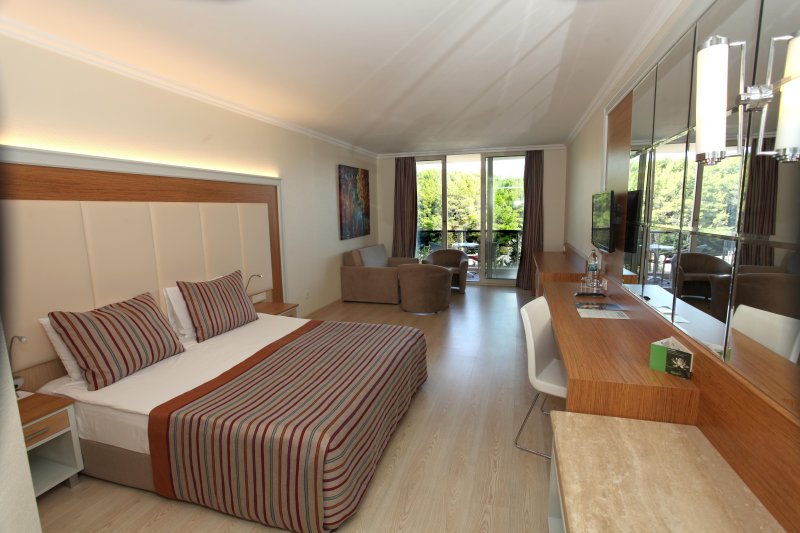 Alanya utazás Aqi Pegasos Resort