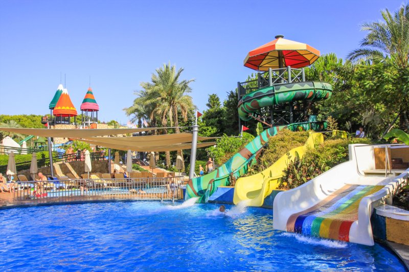 Alanya utazás Aqi Pegasos Royal