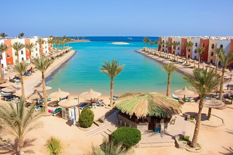 Hurghada utazás Arabia Azur Resort