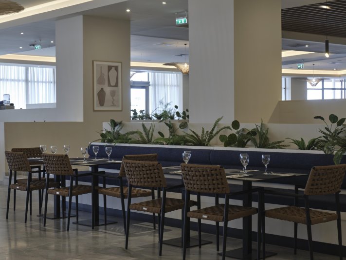 Kréta Platanias utazás Atlantica Ocean Beach