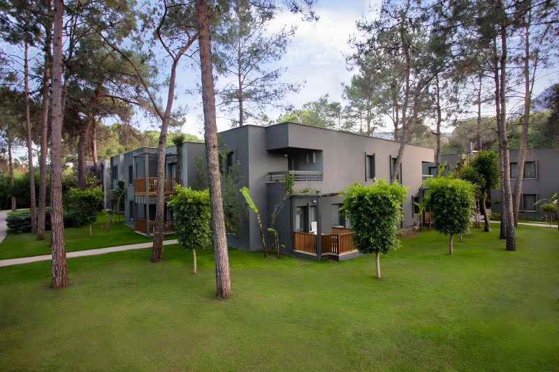 Kemer utazás Balmy Foresta